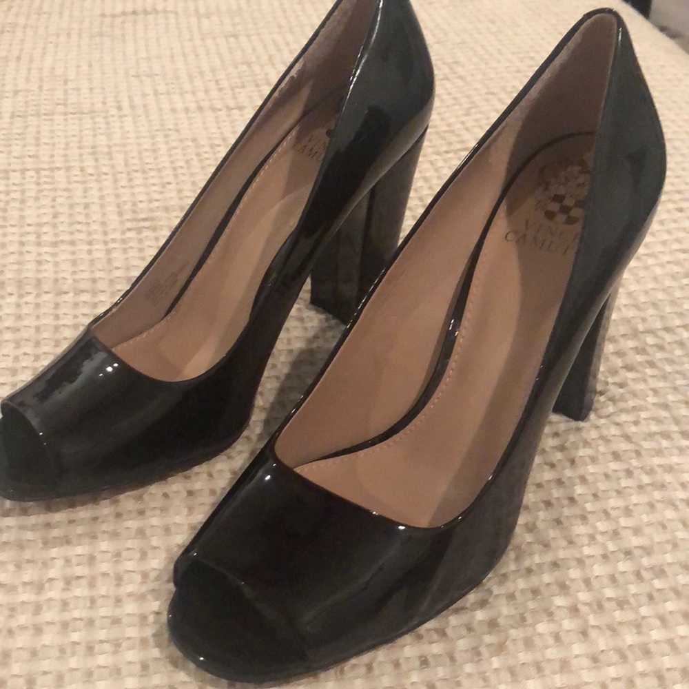 Vince camuto pumps